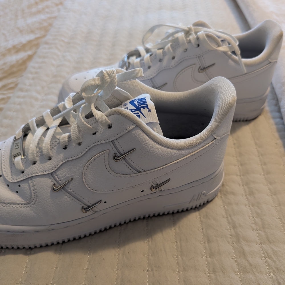 Nike AF1 White Sneakers